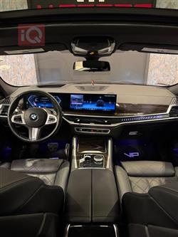 بی ئێم دەبڵیو X6